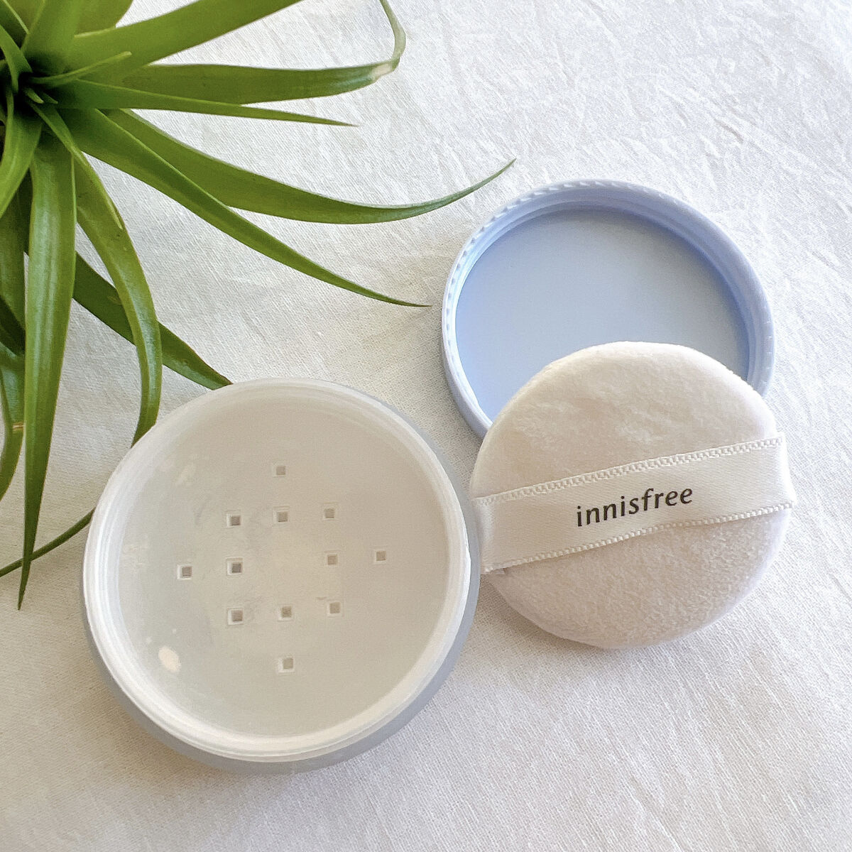 ノーセバム モイスチャーパウダー S/innisfree/フェイスパウダーを使ったクチコミ（2枚目）