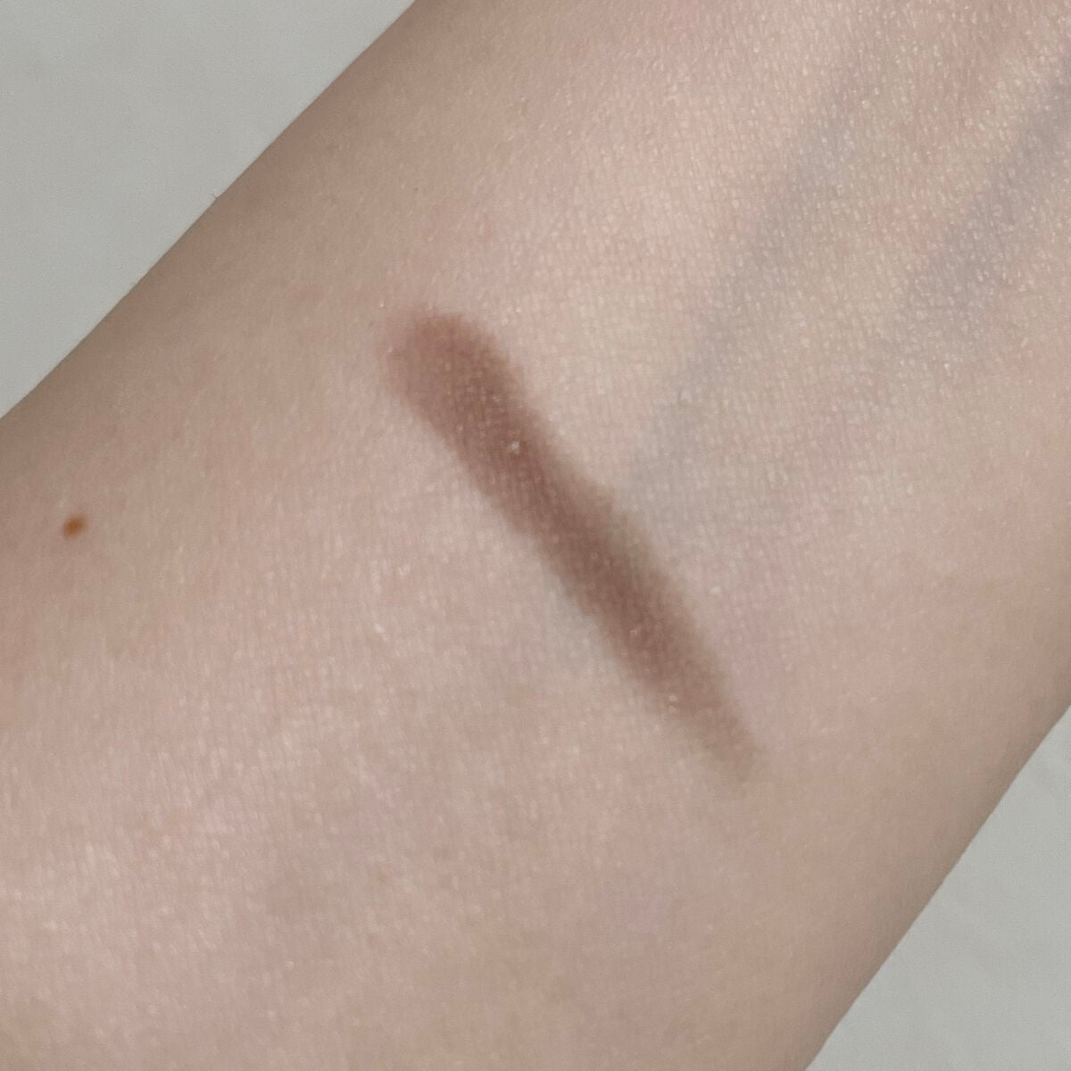 チップオン パウダーアイブロウ/グレイシィ/パウダーアイブロウを使ったクチコミ(3枚目)