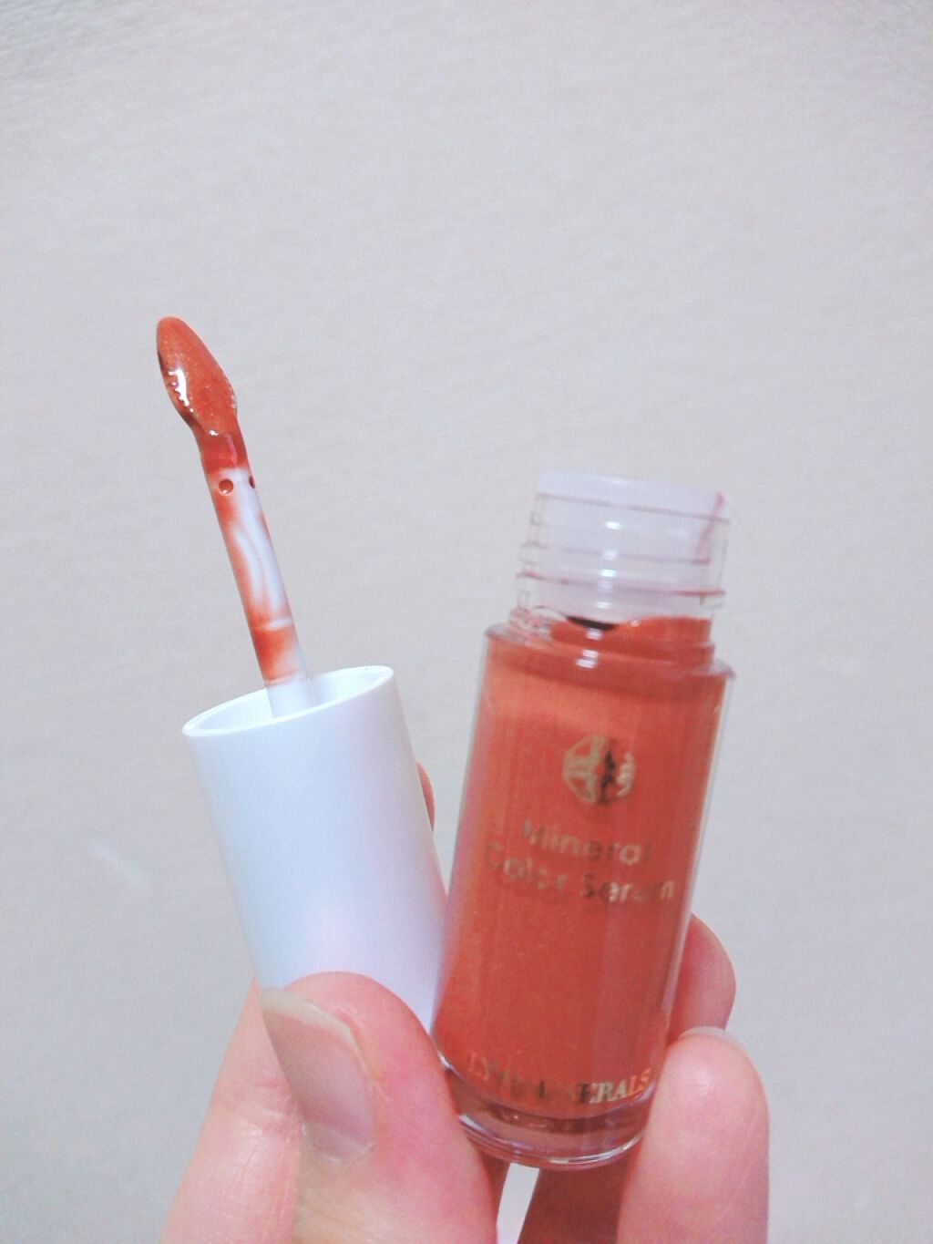 ミネラルカラーセラム 02 テラコッタ/ONLY MINERALS/リップグロスを使ったクチコミ（3枚目）