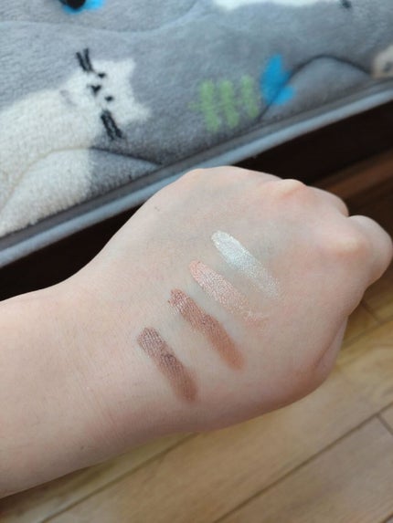 UR GLAM VELVET EYE COLOR PALETTE/U R GLAM/アイシャドウパレットを使ったクチコミ(3枚目)