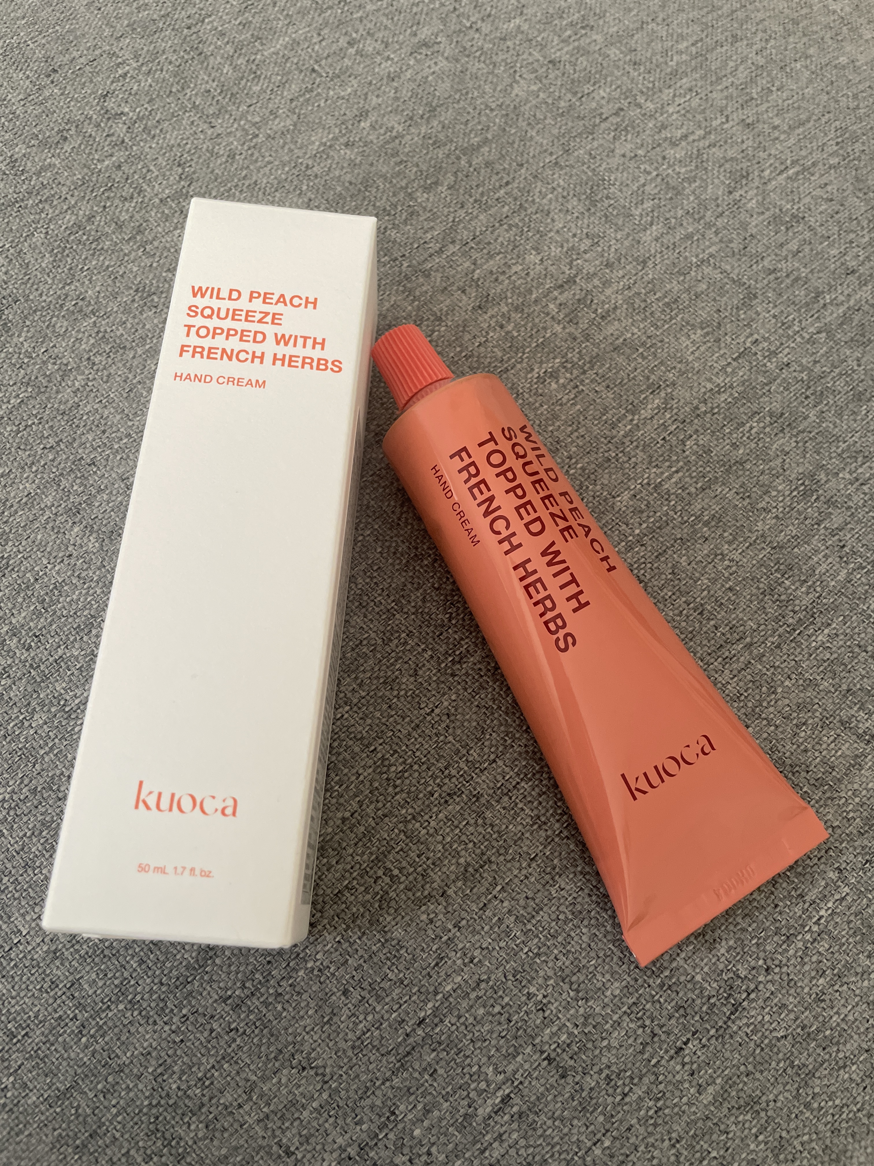 ワイルドピーチ ハンドクリーム/KUOCA/ハンドクリームを使ったクチコミ（1枚目）
