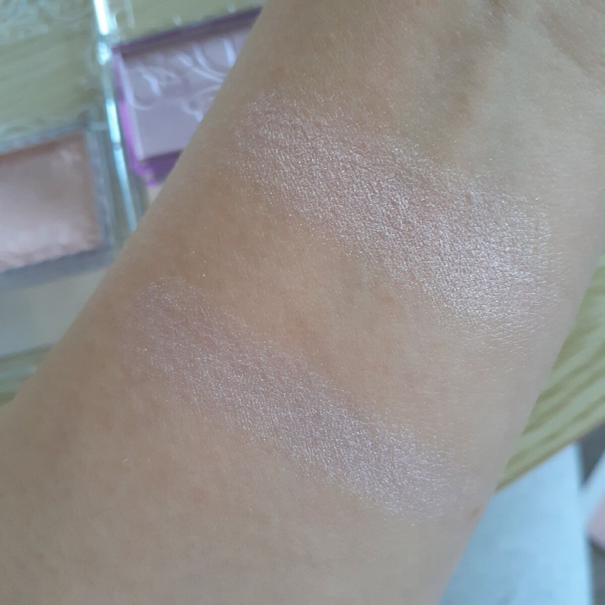 パールグロウハイライト/CEZANNE/パウダーハイライトを使ったクチコミ（3枚目）