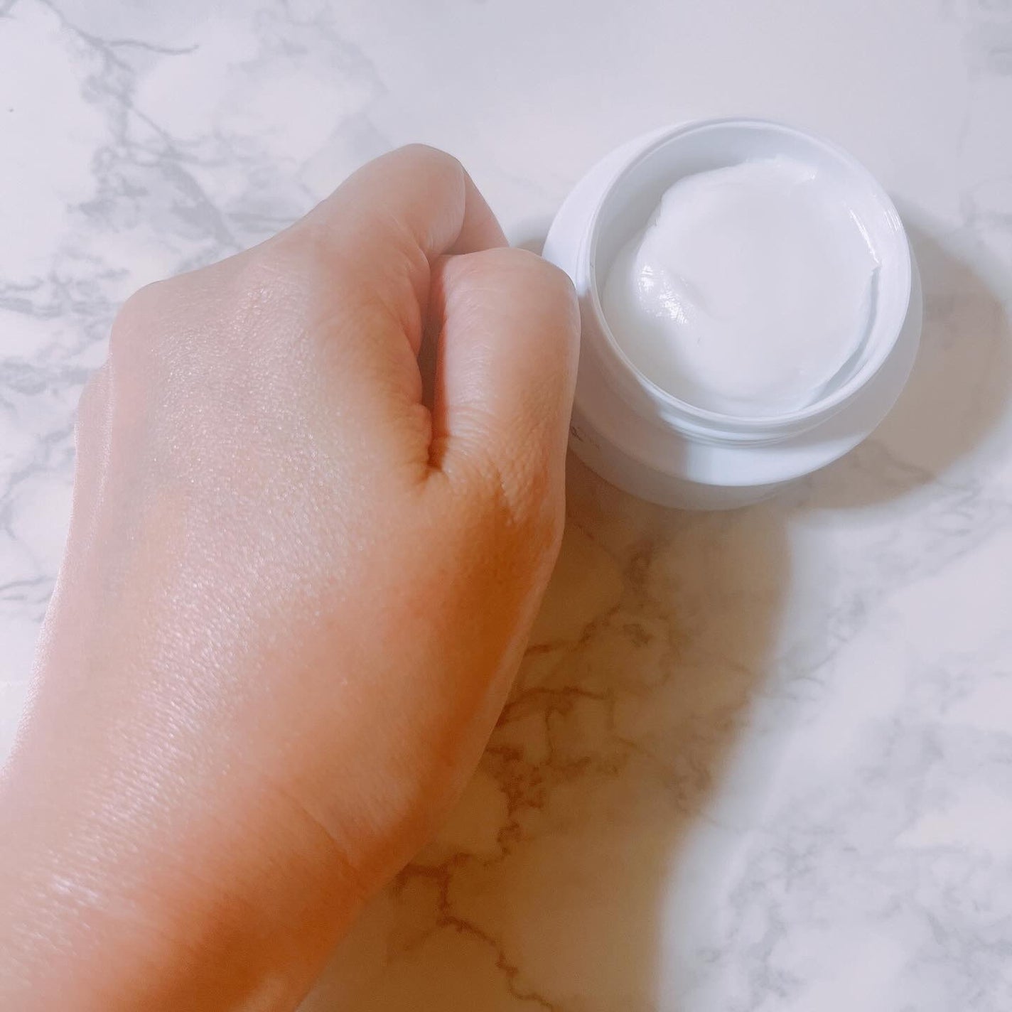 アゼフィット ピカピカクリーム/NIKI PITA/フェイスクリームを使ったクチコミ(4枚目)