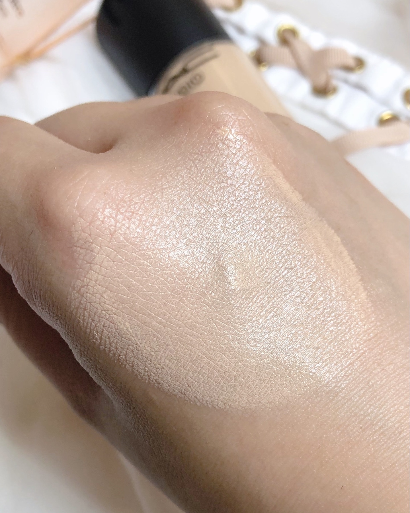 スタジオ フィックス フルイッド SPF 25/M・A・C/リキッドファンデーションを使ったクチコミ（3枚目）