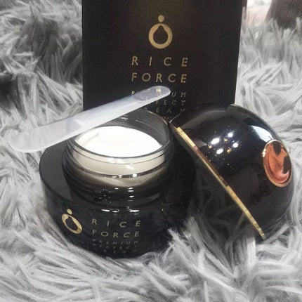 プレミアムパーフェクトクリーム/ライスフォース/フェイスクリームを使ったクチコミ(2枚目)