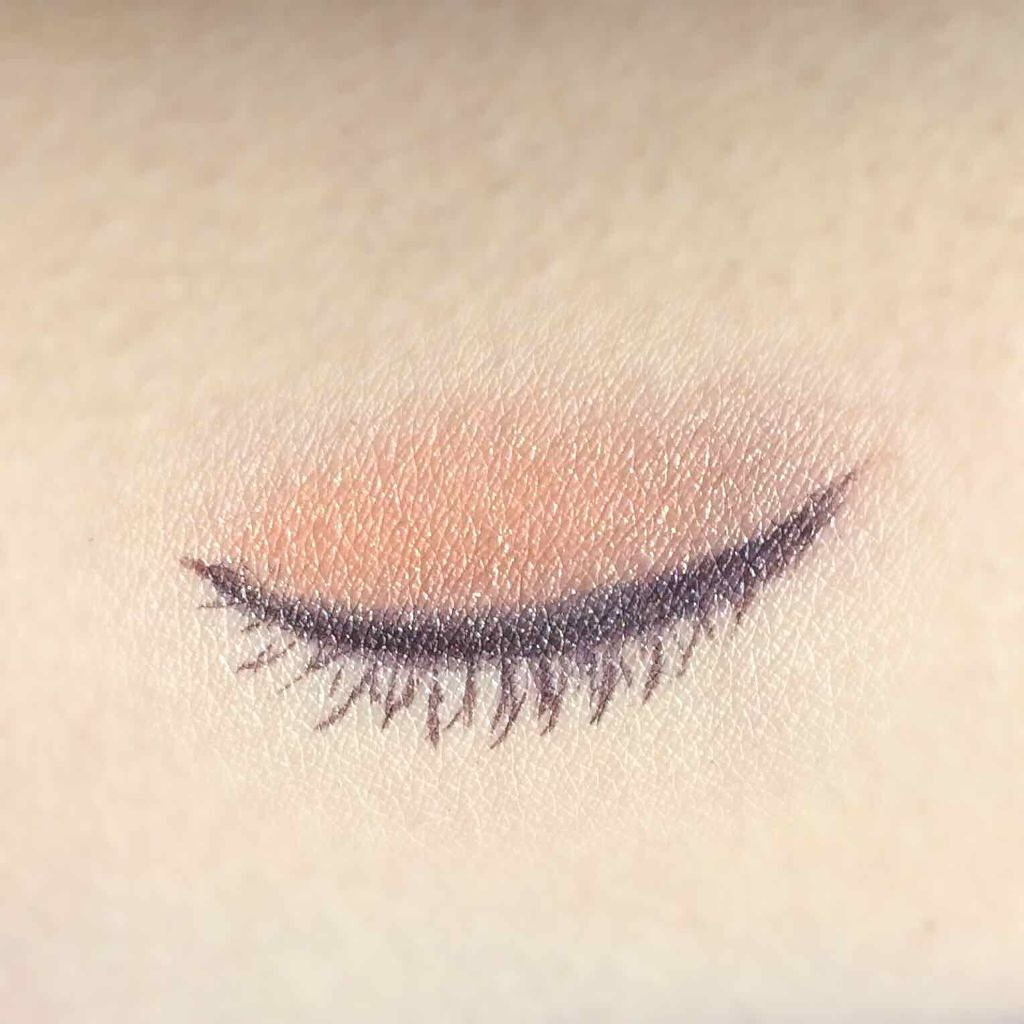 トーンアップアイシャドウ/CEZANNE/アイシャドウパレットを使ったクチコミ(2枚目)