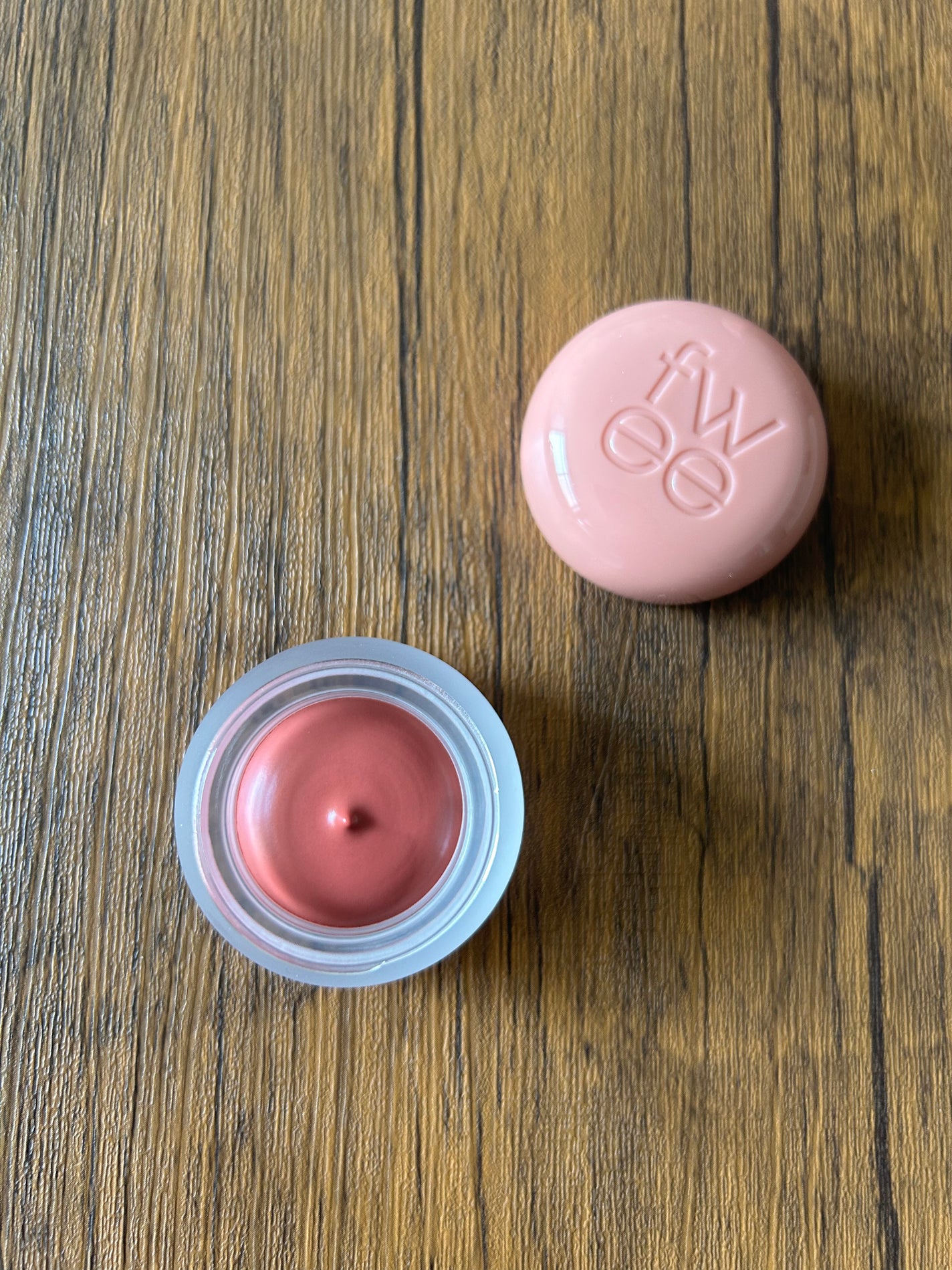 リップアンドチーク ブラーリープリンポット/fwee/口紅を使ったクチコミ(3枚目)