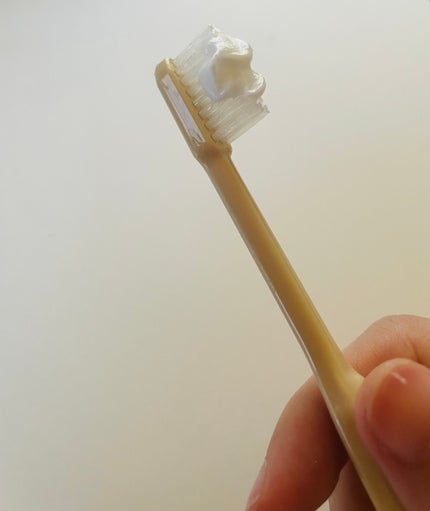 クリニカアドバンテージ+ホワイトニング ハミガキ/クリニカ/歯磨き粉を使ったクチコミ(2枚目)