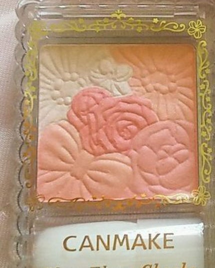 グロウフルールチークス/キャンメイク/パウダーチークを使ったクチコミ(2枚目)