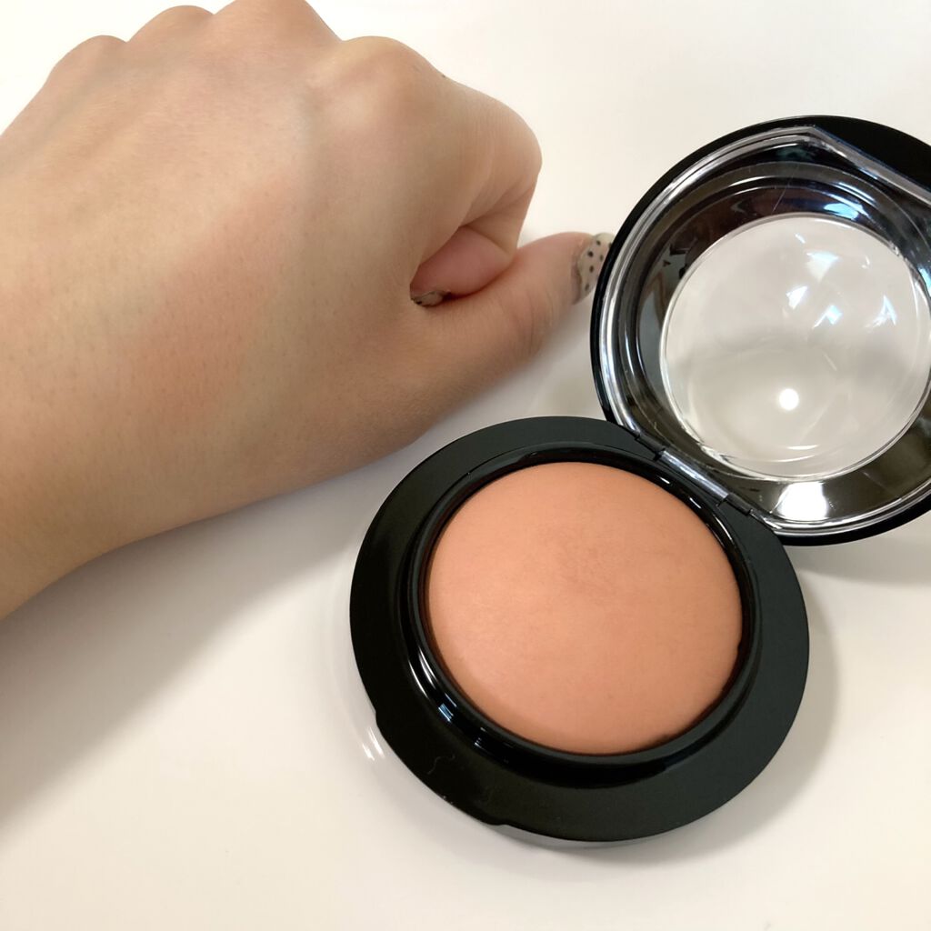 M·A·C ミネラライズ ブラッシュ ナチュラリー フローレス/M・A・C/パウダーチークを使ったクチコミ（2枚目）