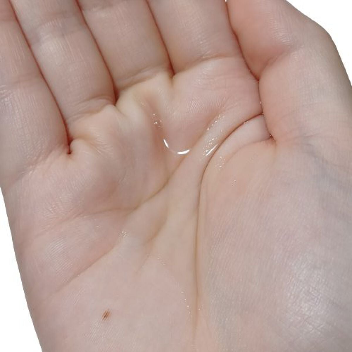 ヒアルーシカ ブライトニングトナー/SKIN1004/化粧水を使ったクチコミ(3枚目)