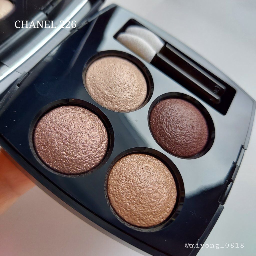 レ キャトル オンブル/CHANEL/アイシャドウパレットを使ったクチコミ(5枚目)