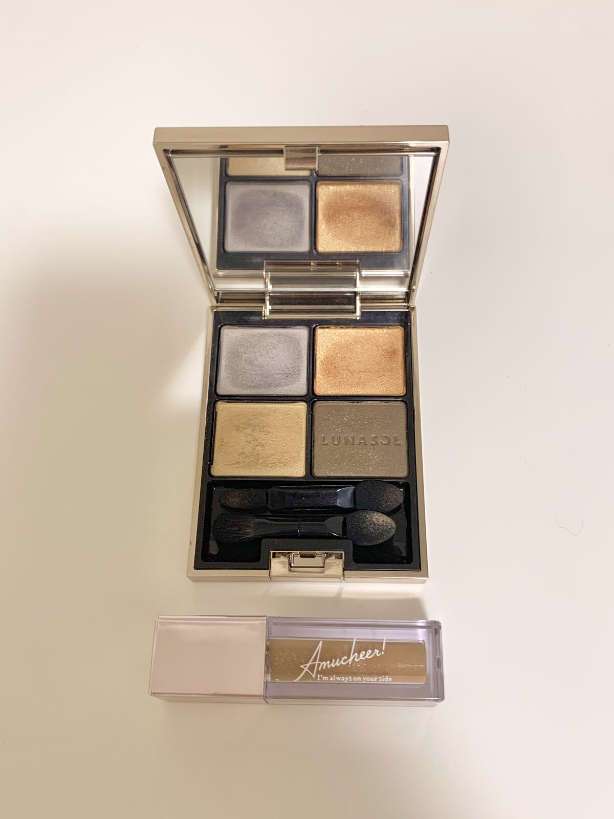 アミュチア セレクトタッチアイシャドウ/クラブ/リキッドアイシャドウを使ったクチコミ（1枚目）