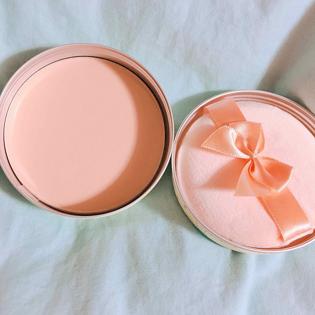 エアリータッチパウダー/クラブ/プレストパウダーを使ったクチコミ（3枚目）