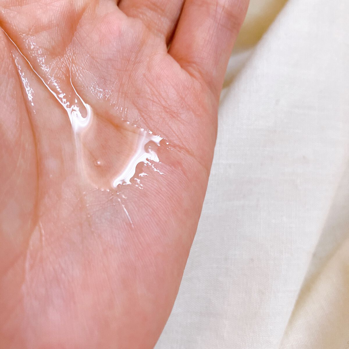 シャイニングスルーヘアオイル マベルフルール/ロウレンス /ヘアオイルを使ったクチコミ（2枚目）