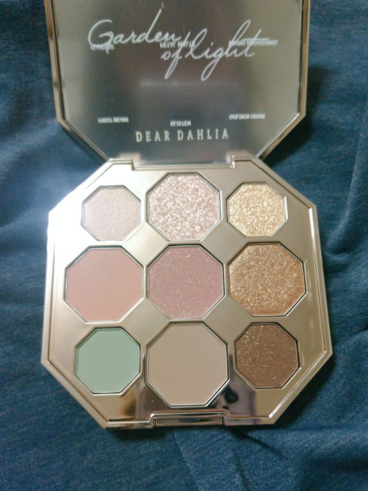 ブルーミング エディション ガーデン オブ ライト パレット/DEAR DAHLIA/アイシャドウパレットを使ったクチコミ（3枚目）