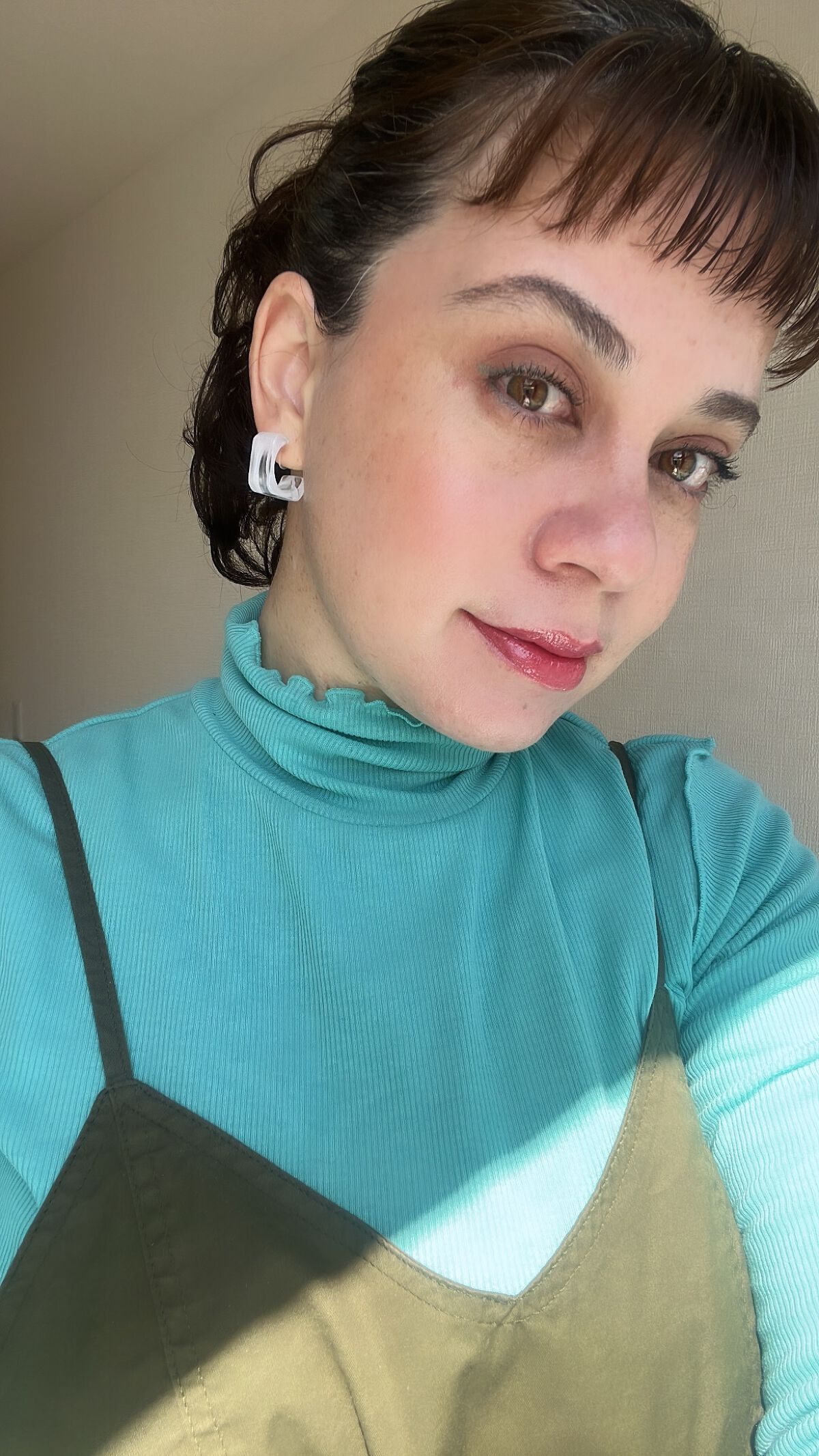 マデカグロウベールカバークッション ケース（ゴールド）/センテリアン24/クッションファンデーションを使ったクチコミ（3枚目）