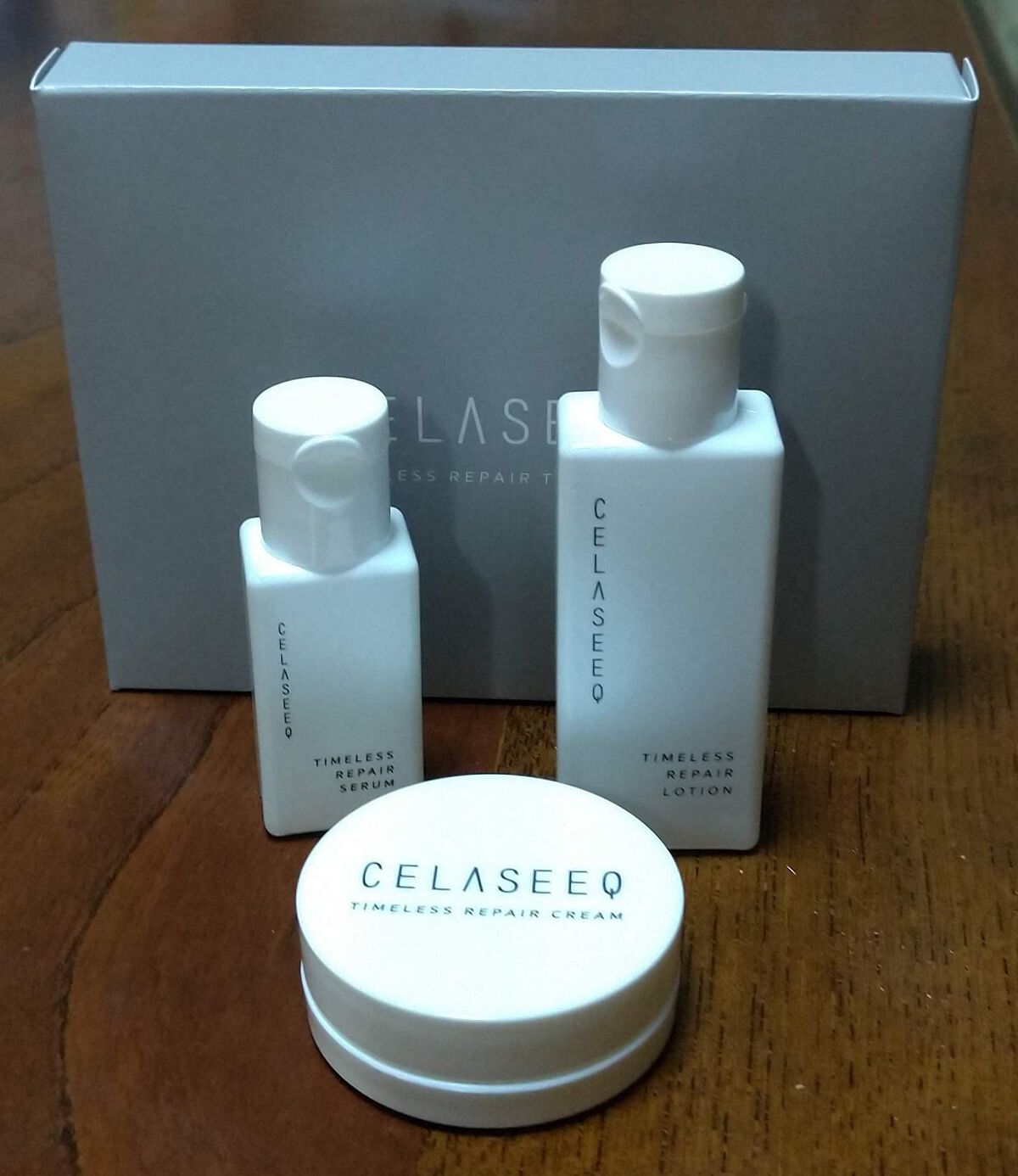 タイムレスリペア 未来肌おためしセット/CELASEEQ/スキンケアキットを使ったクチコミ(4枚目)