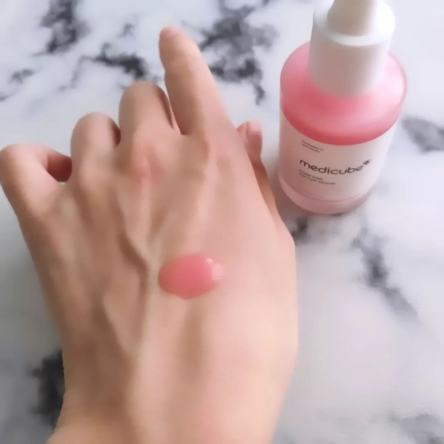 コラーゲンナイトラッピングマスク/MEDICUBE/洗い流すパック・マスクを使ったクチコミ(5枚目)