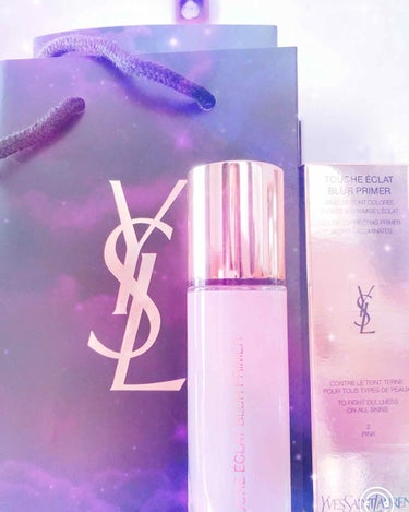 YVES SAINT LAURENT BEAUTE ラディアント タッチ ブラープライマーのクチコミ「プライマーを買いに行ったら新しいのが出ていたのでさっそく購入しました！！

ピンク色のプライマ.....」（1枚目）