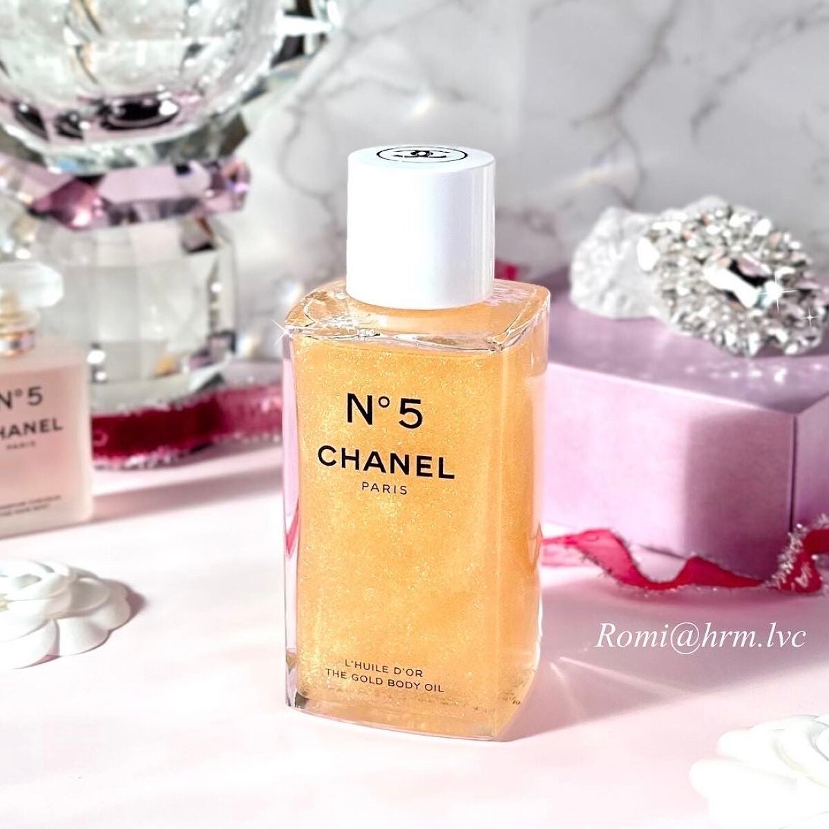 N°5 ザ ゴールド ボディ オイル ｜CHANELの使い方を徹底解説 - CHANEL