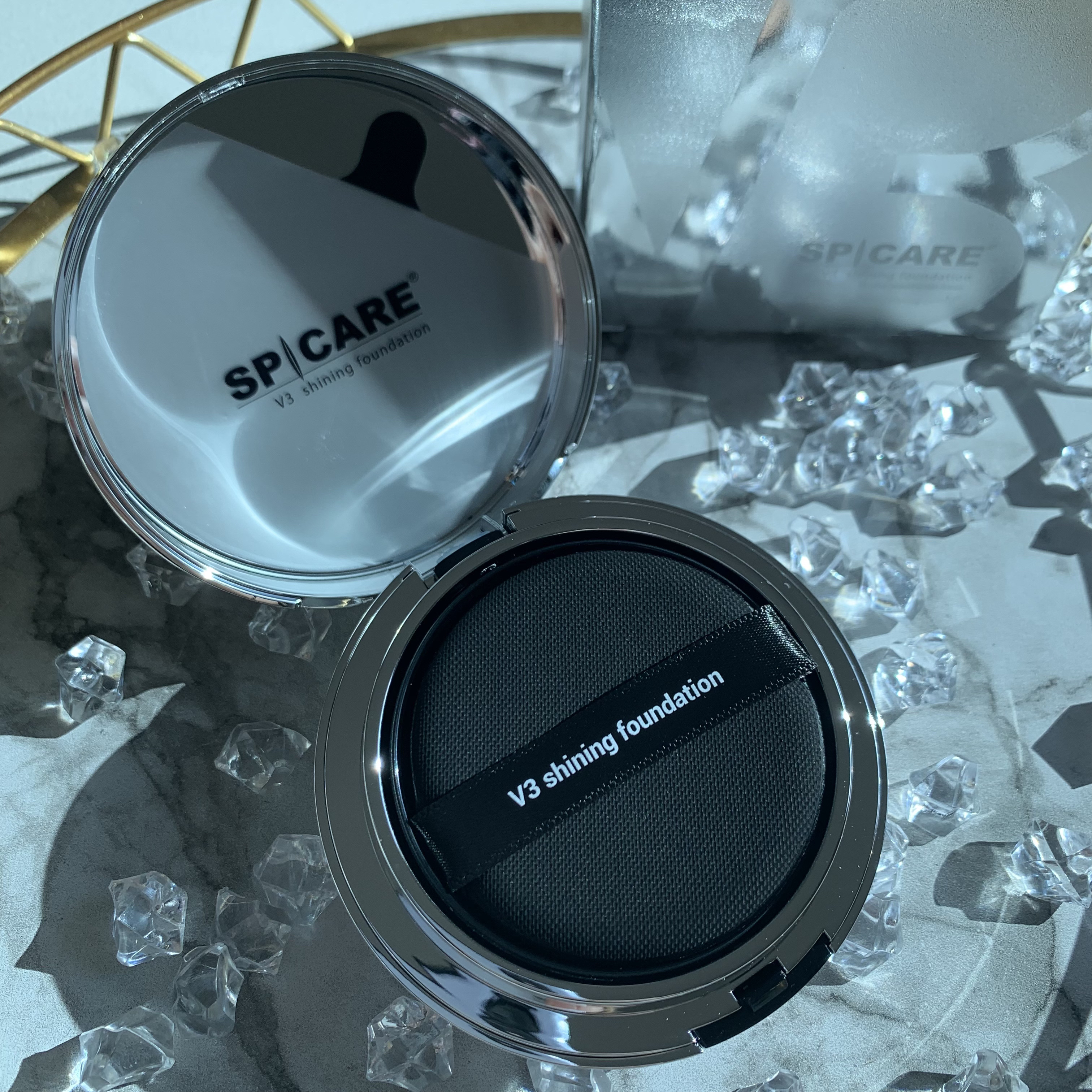 V3シャイニングファンデーション/SPICARE/クッションファンデーションを使ったクチコミ（2枚目）