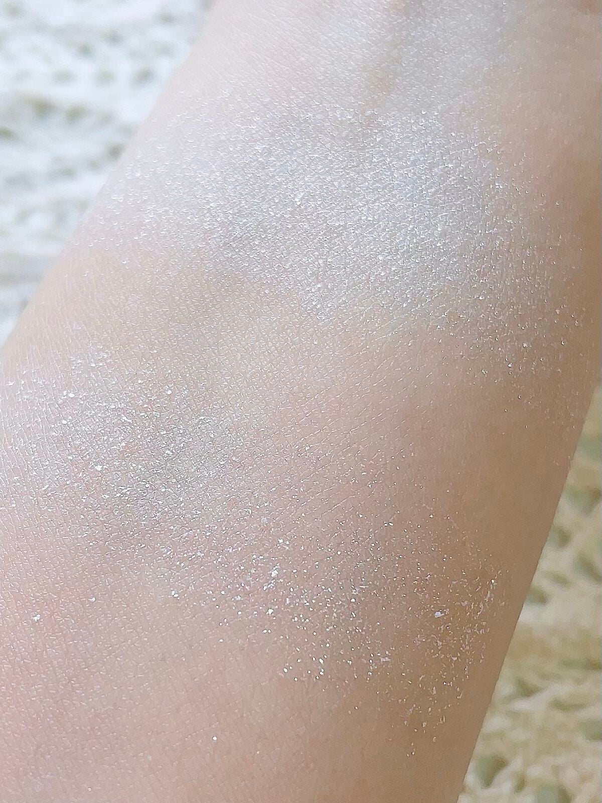 ごんす@YouTube始めました on LIPS 「《CANMAKEキラキララメ❤︎》ずっと前から気になってたキャ..」(5枚目)