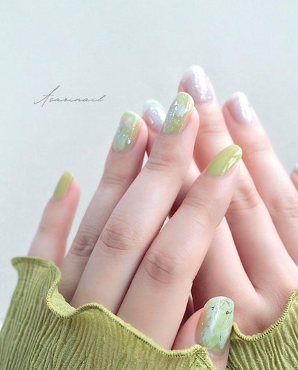 asari * セルフネイル on LIPS 「𓂅𓂅ɢʀᴇᴇɴ×ɢʀᴀʏ🍐🐭最近のマイブーム"きみどり"!かわ..」(5枚目)