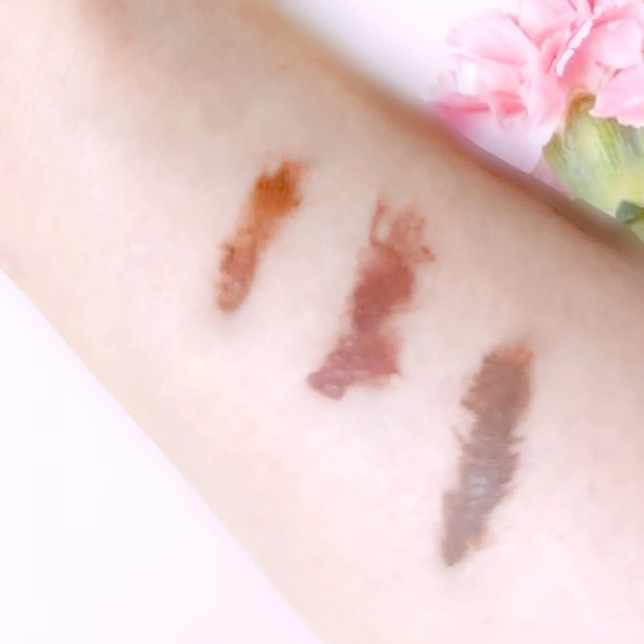 ラブ・ライナー シグネチャーフィットマスカラ MMC2<アイブロウ>/ラブ・ライナー/眉マスカラを使ったクチコミ(3枚目)