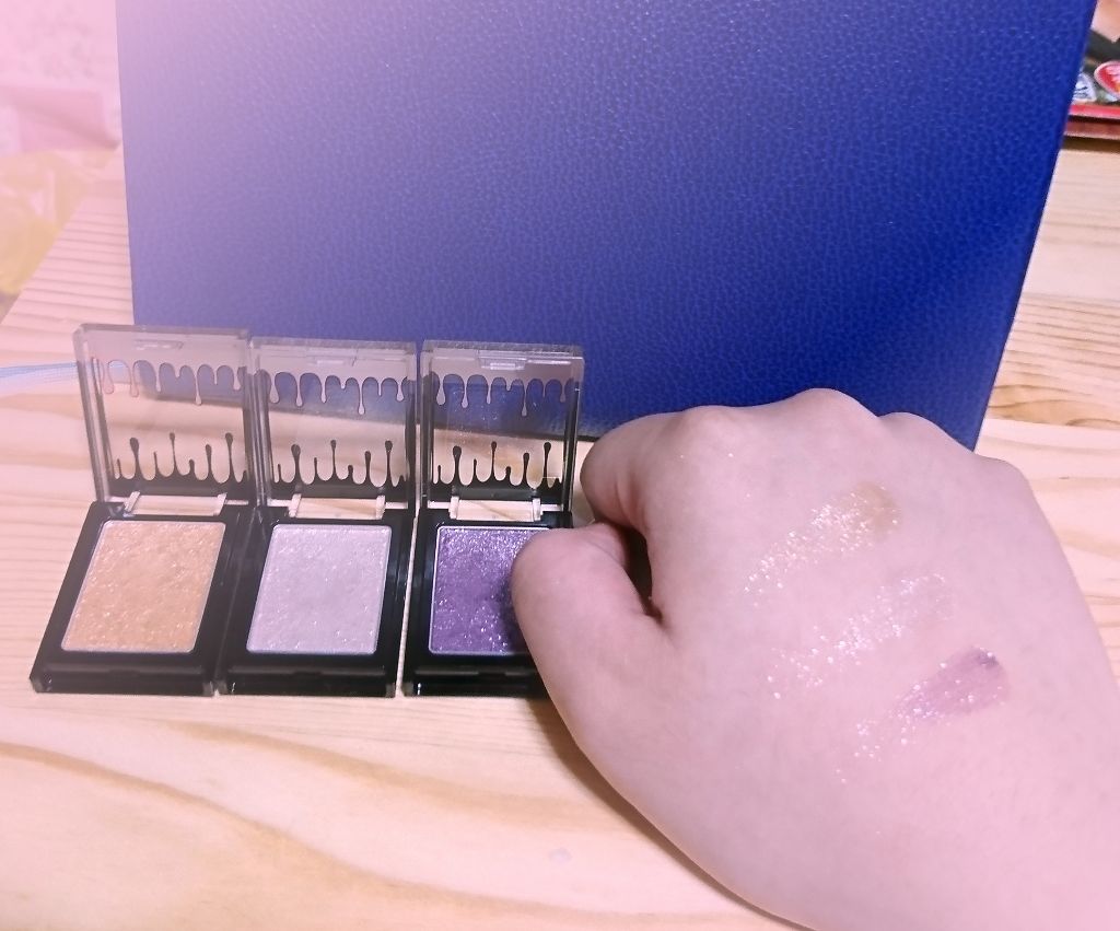 フィットジェルグリッター/KATE/ジェル・クリームアイシャドウを使ったクチコミ（3枚目）