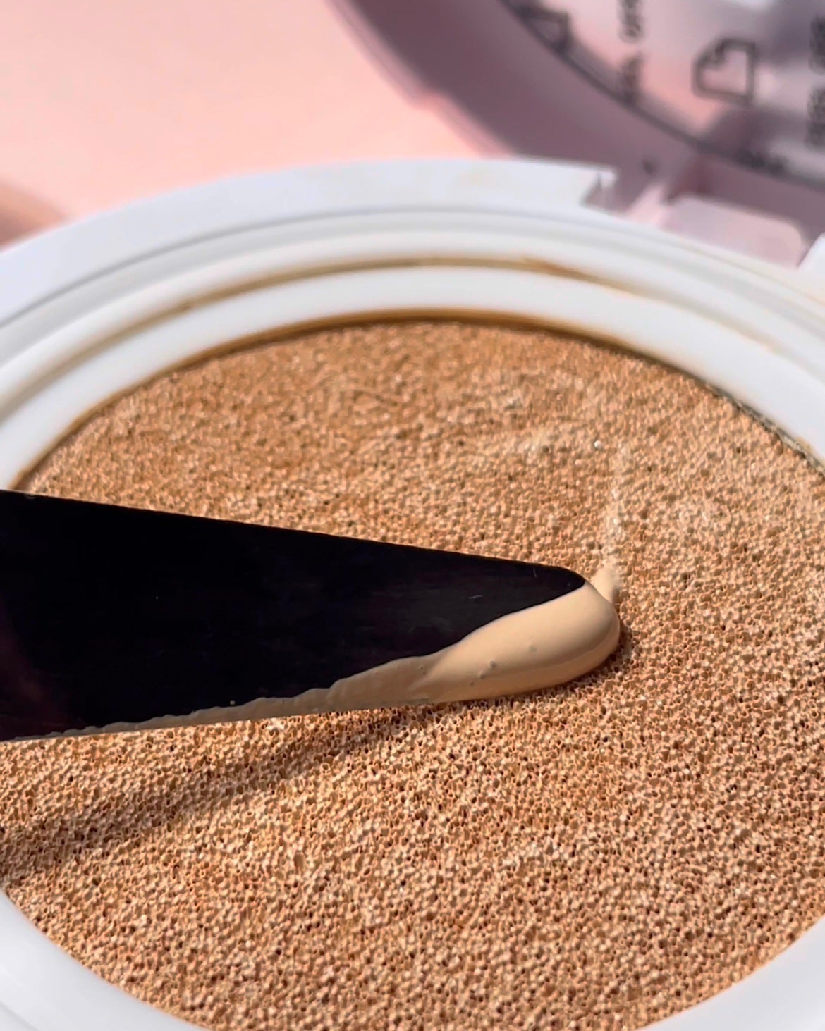 F5 リフレッシュクッション/keybo/クッションファンデーションを使ったクチコミ(4枚目)