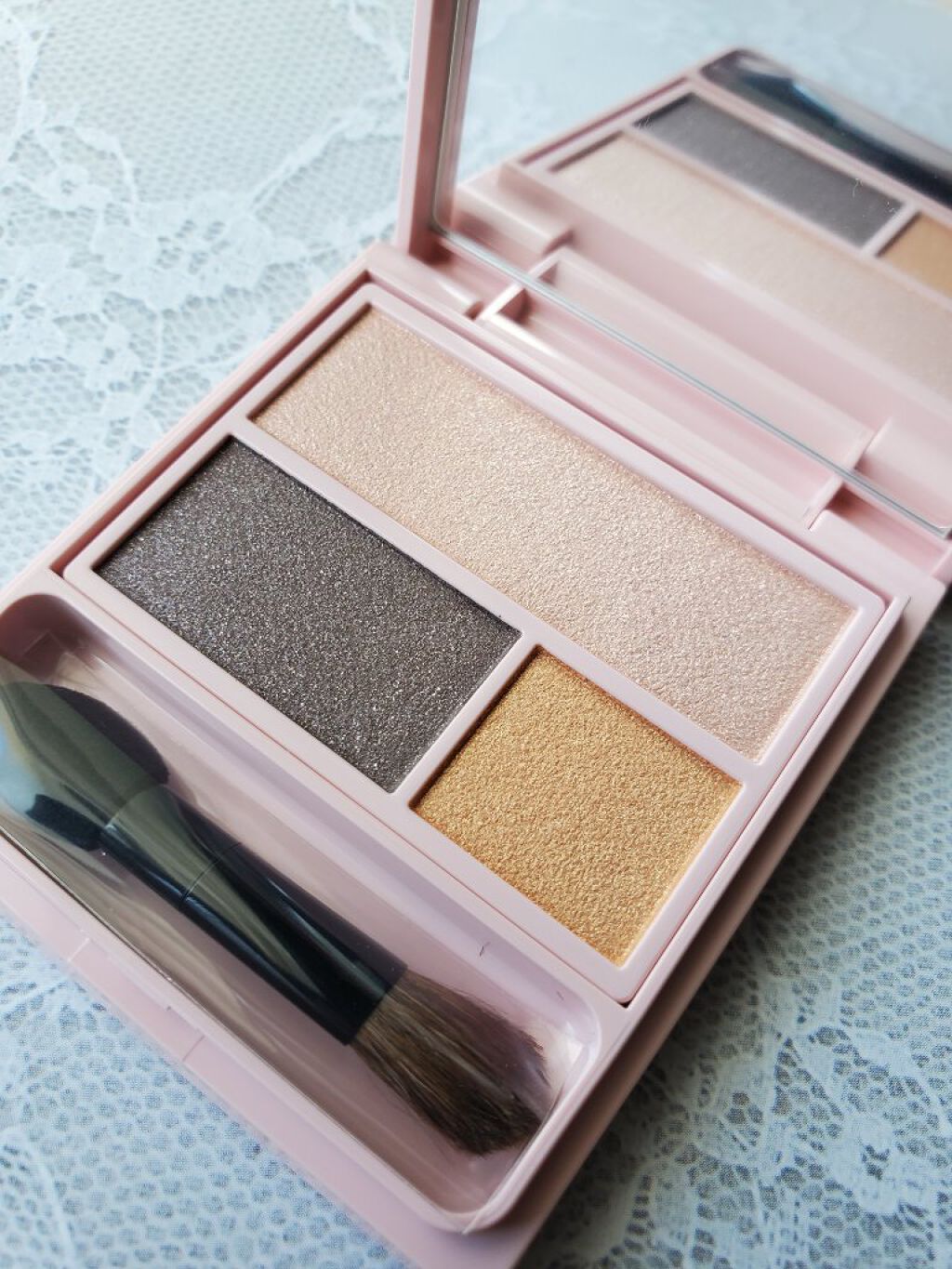 シングルカラー アイシャドウ T02/DHC/アイシャドウパレットを使ったクチコミ（2枚目）