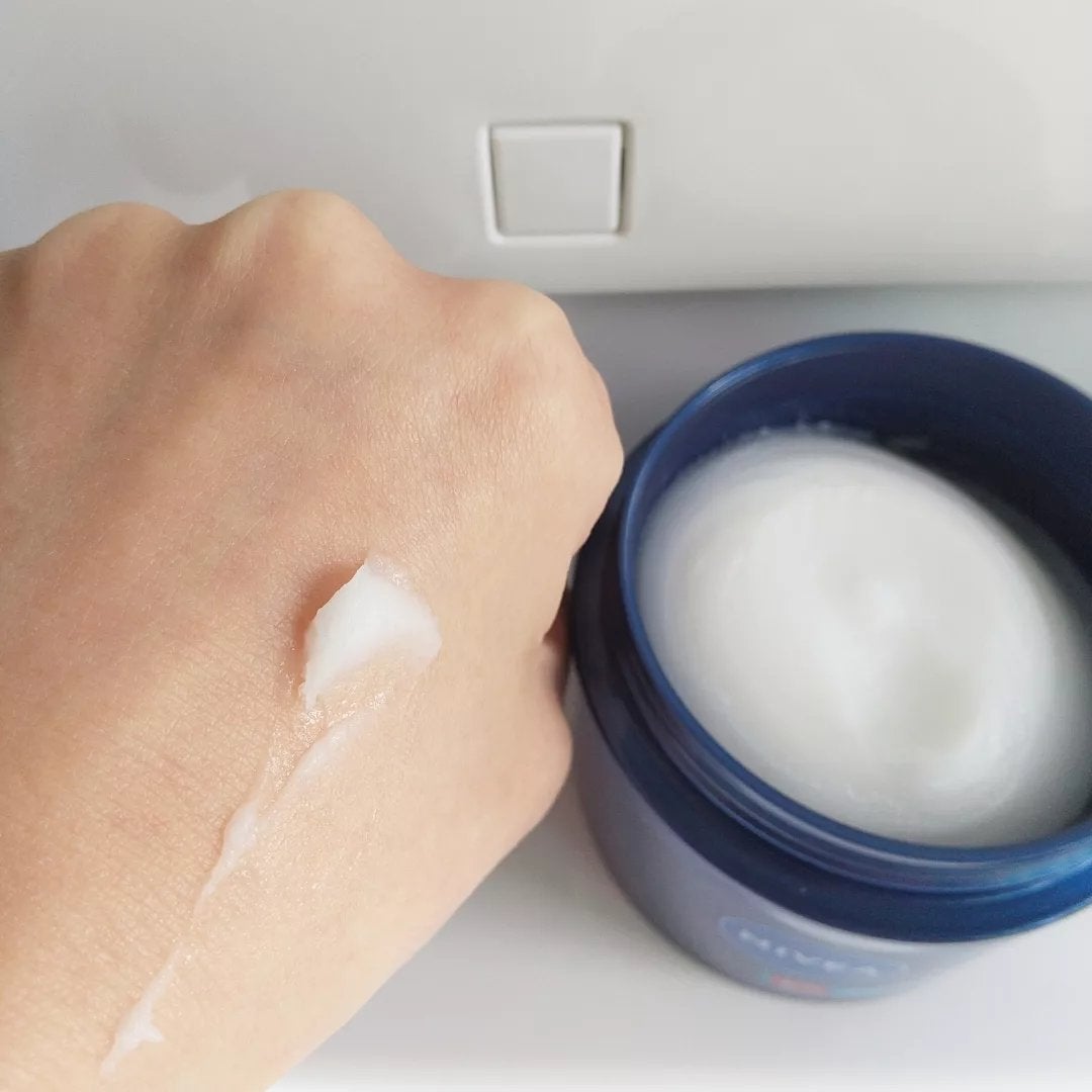 ニベア ロイヤルブルーボディクリーム うるおい密封ケア/ニベア/ボディクリームを使ったクチコミ(4枚目)