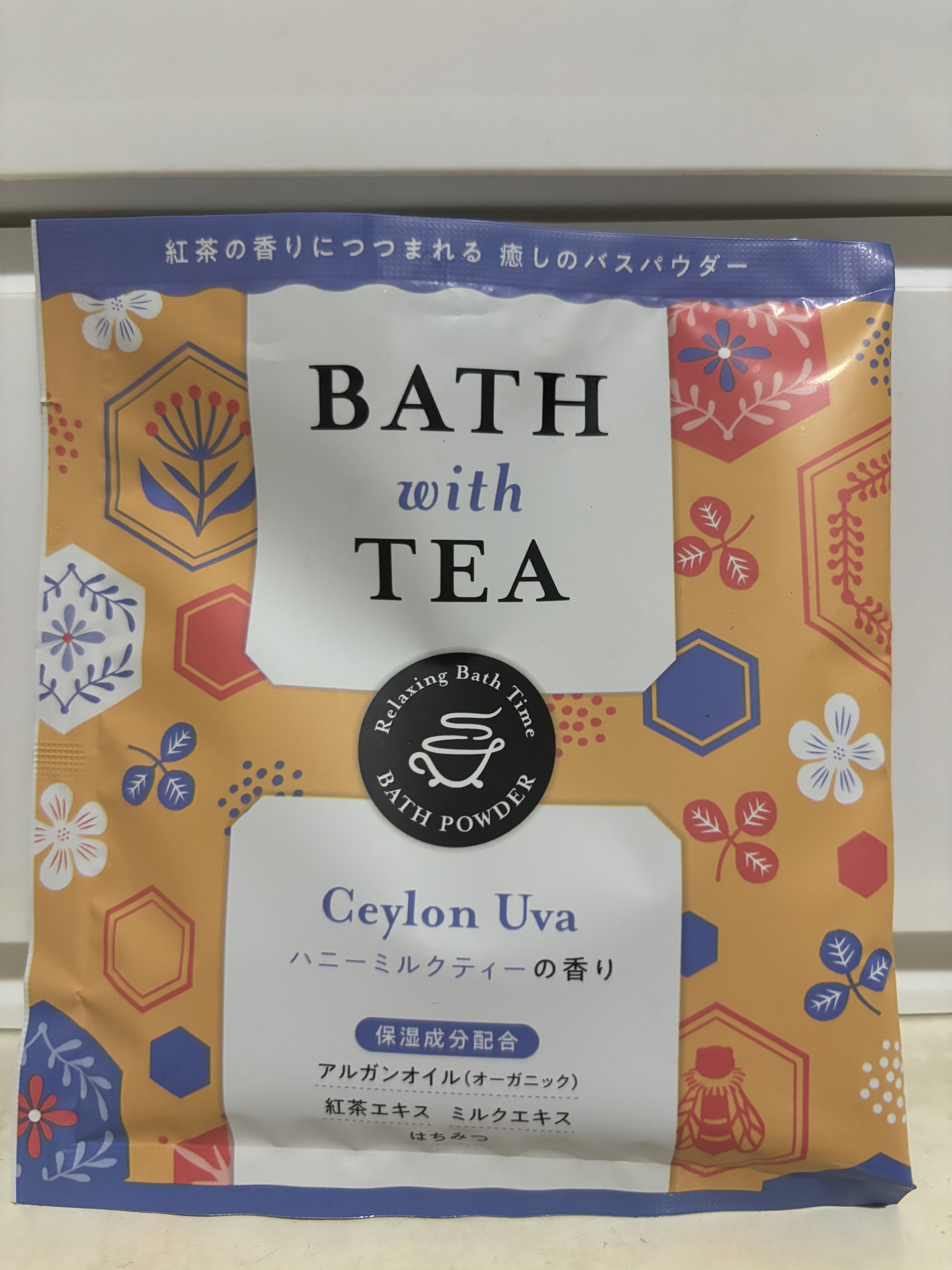 BATH with TEA ハニーミルクティーの香り/北陸化成/無機塩系入浴剤を使ったクチコミ（1枚目）