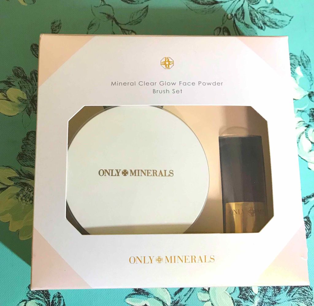 ミネラルクリアグロウフェイスパウダー/ONLY MINERALS/ルースパウダーを使ったクチコミ(1枚目)