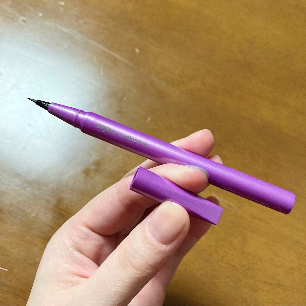 「密着アイライナー」ショート筆リキッド/デジャヴュ/リキッドアイライナーを使ったクチコミ(2枚目)