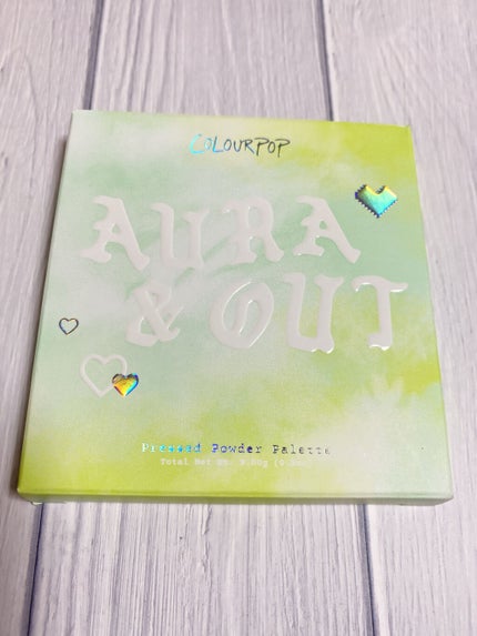 Aura & Out /ColourPop/アイシャドウパレットを使ったクチコミ(6枚目)