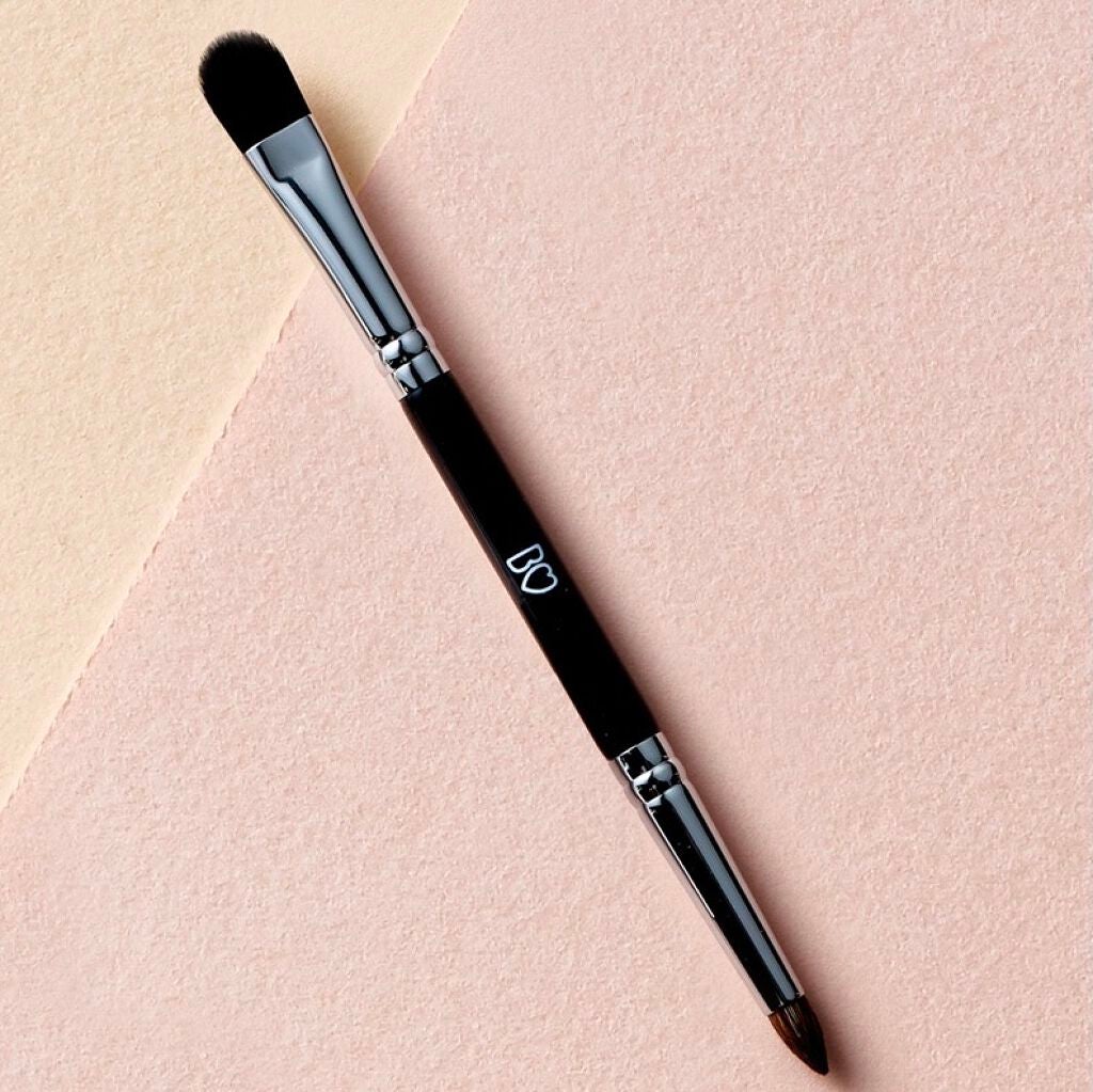 アイブラシ WR/b idol/メイクブラシを使ったクチコミ(1枚目)