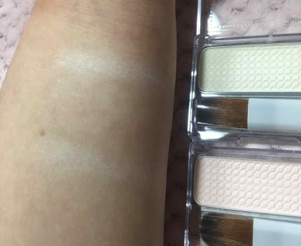 フェース コントロール カラー/CEZANNE/プレストパウダーを使ったクチコミ(4枚目)