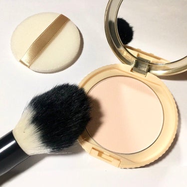 UR GLAM　POWDER BRUSH/U R GLAM/メイクブラシを使ったクチコミ（1枚目）