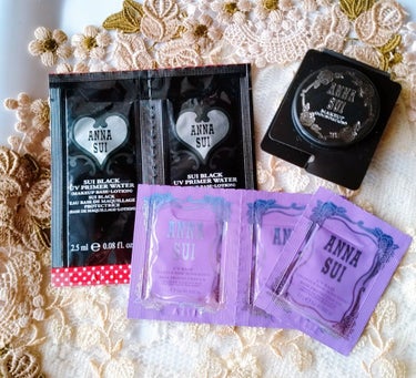 ANNA SUI メイクアップのクチコミ「【🌹ANNA SUI メイクアップ・ファンデーション🌹】

♡隙の無いドーリーなお肌を目指す方.....」（1枚目）