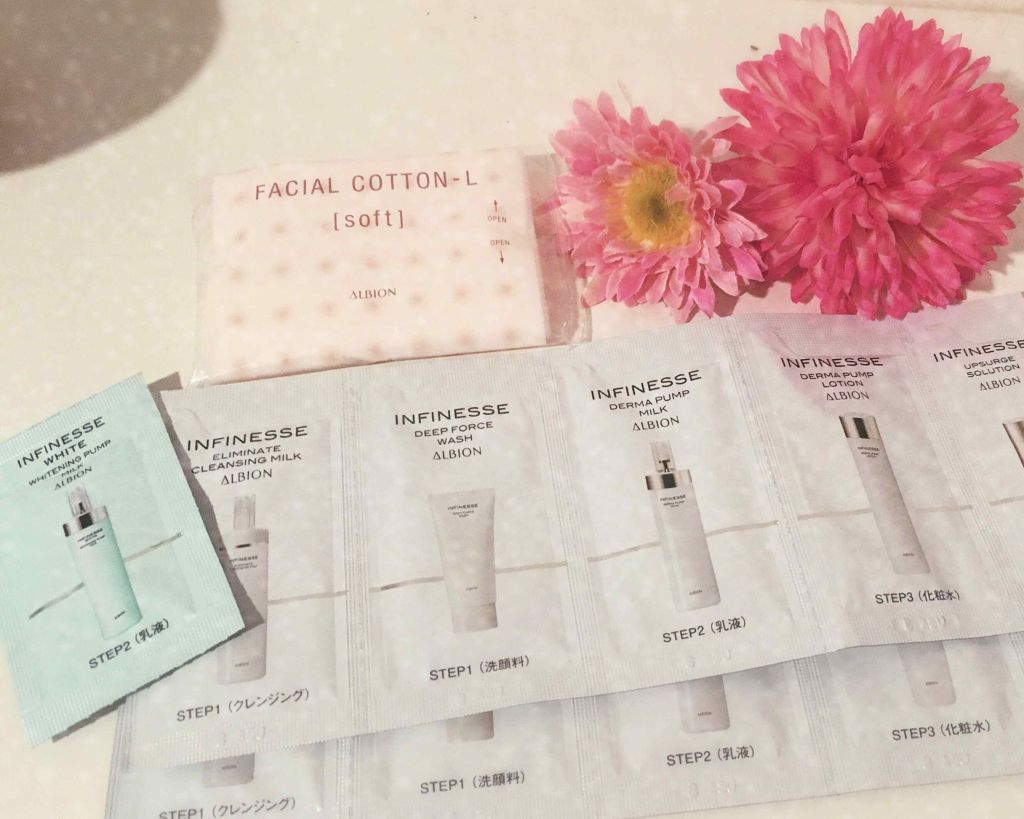 #アルビオン
ずっとエクサージュを愛用中だけど、最近むくむくとエイジングケアへの興味が…( ˊ̱˂˃ˋ̱ )✨

てわけでアンフィネスのサンプルをもらってきたー！ちゃっかり美白効果もプラスしたアンフィネスホワイトの乳液のサンプルもゲット(￣