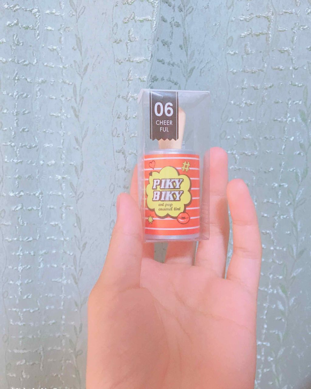 ピキビキ アートポップ エナメル ティント/TONYMOLY/リップティントを使ったクチコミ（1枚目）