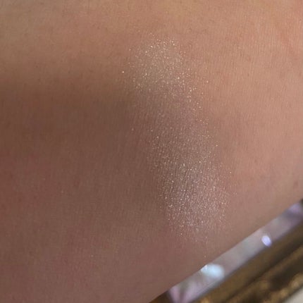 クレ・ド・ポー ボーテ レオスールデクラ/クレ・ド・ポー ボーテ/パウダーハイライトを使ったクチコミ(2枚目)