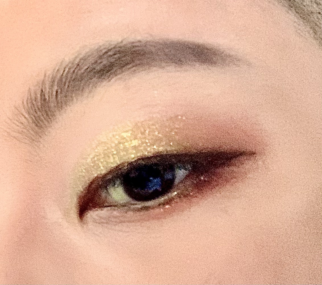 （旧）プレスド アイシャドー (レフィル) IR ソフト イエロー グリーン 435 OS/shu uemura/単色アイシャドウを使ったクチコミ（1枚目）