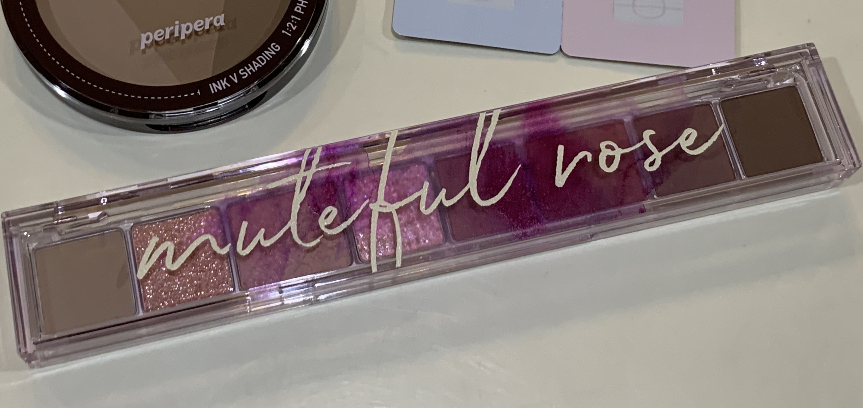 オール テイク ムード パレット(24AD) 【旧】04 MUTEFUL ROSE/PERIPERA/アイシャドウパレットを使ったクチコミ（2枚目）