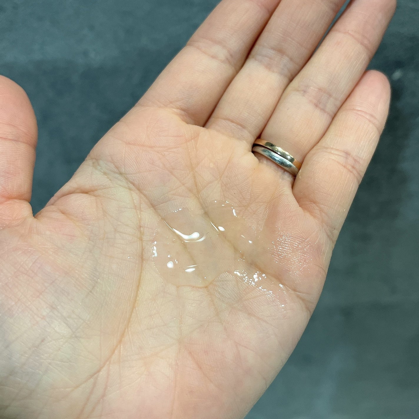 モエブ アヌカチン シャンプー/トリートメント/moev/市販シャンプーを使ったクチコミ(5枚目)