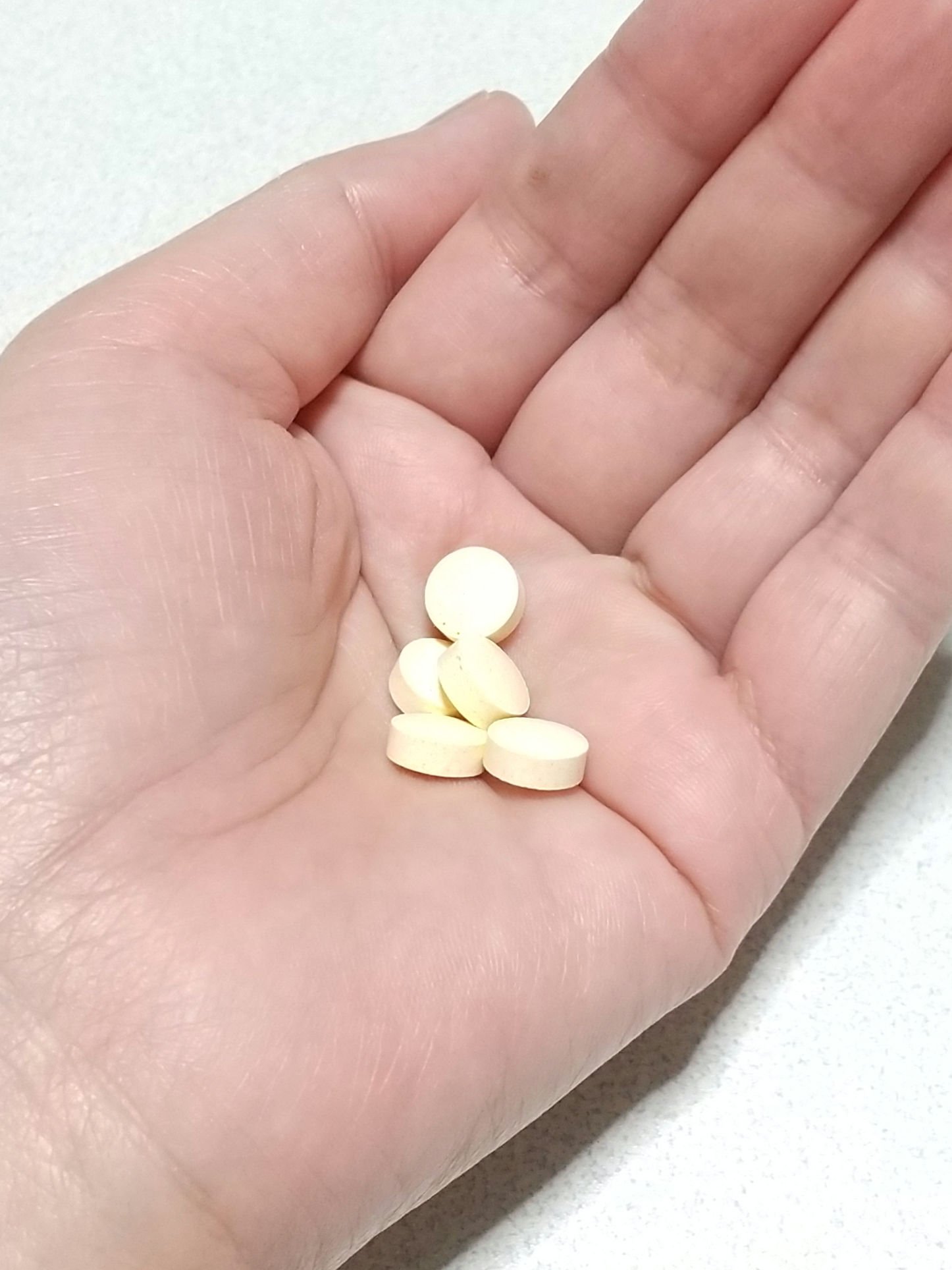 メラノcc持続型ビタミンC粒/メラノCC/美容サプリメントを使ったクチコミ（2枚目）