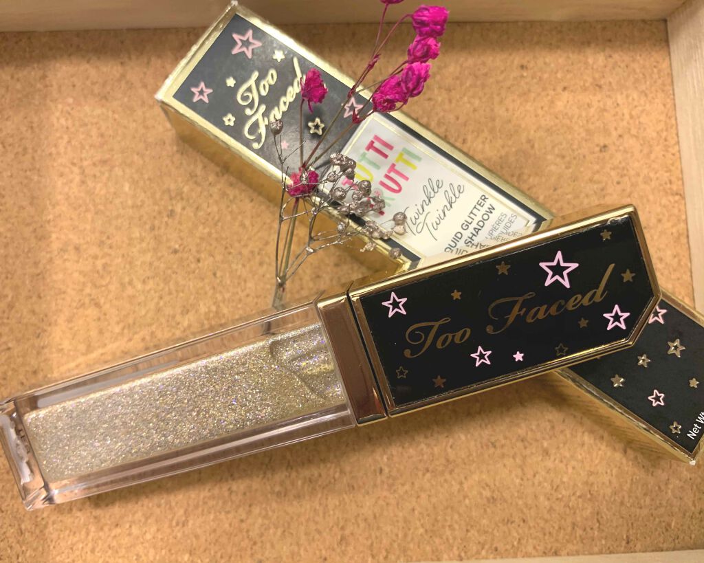 トゥインクル トゥインクル リキッド グリッター アイシャドウ グアバ グリッツ/Too Faced/グリッターを使ったクチコミ（1枚目）