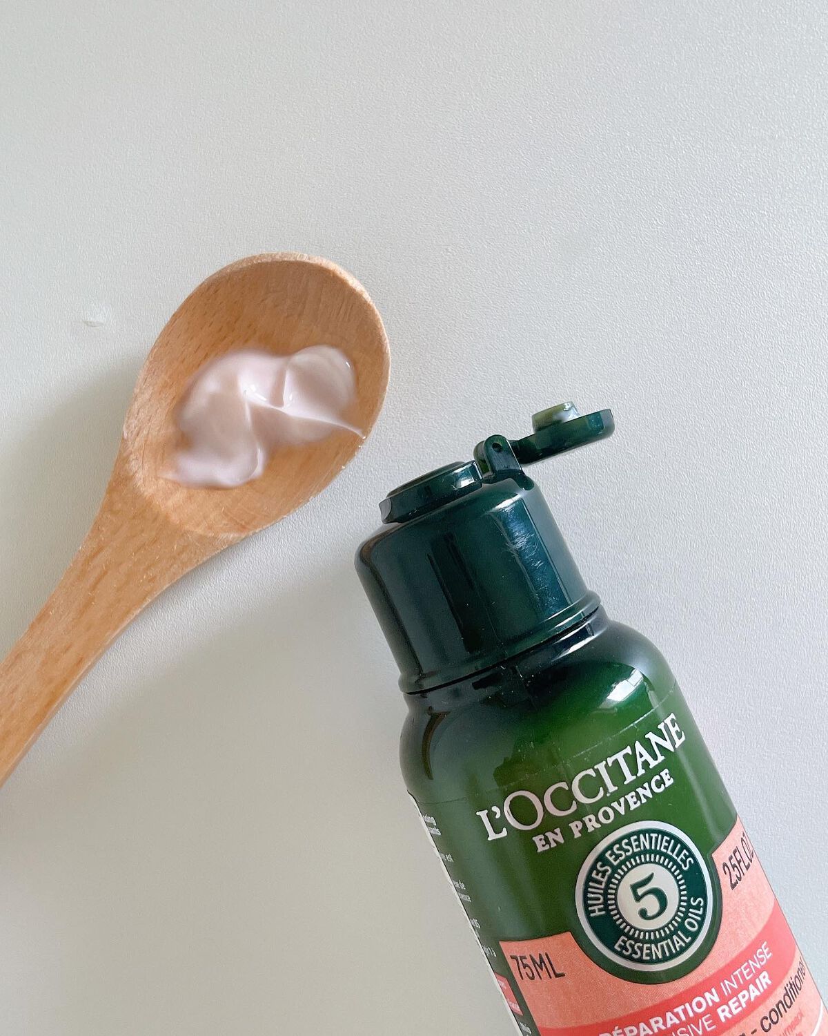 ファイブハーブスリペアリングシャンプー/コンディショナー/L'OCCITANE/シャンプー・コンディショナーを使ったクチコミ(5枚目)